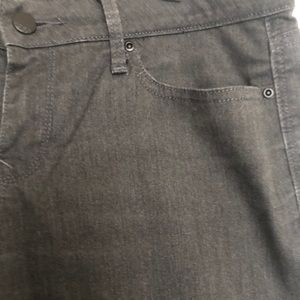 Women’s gray pants